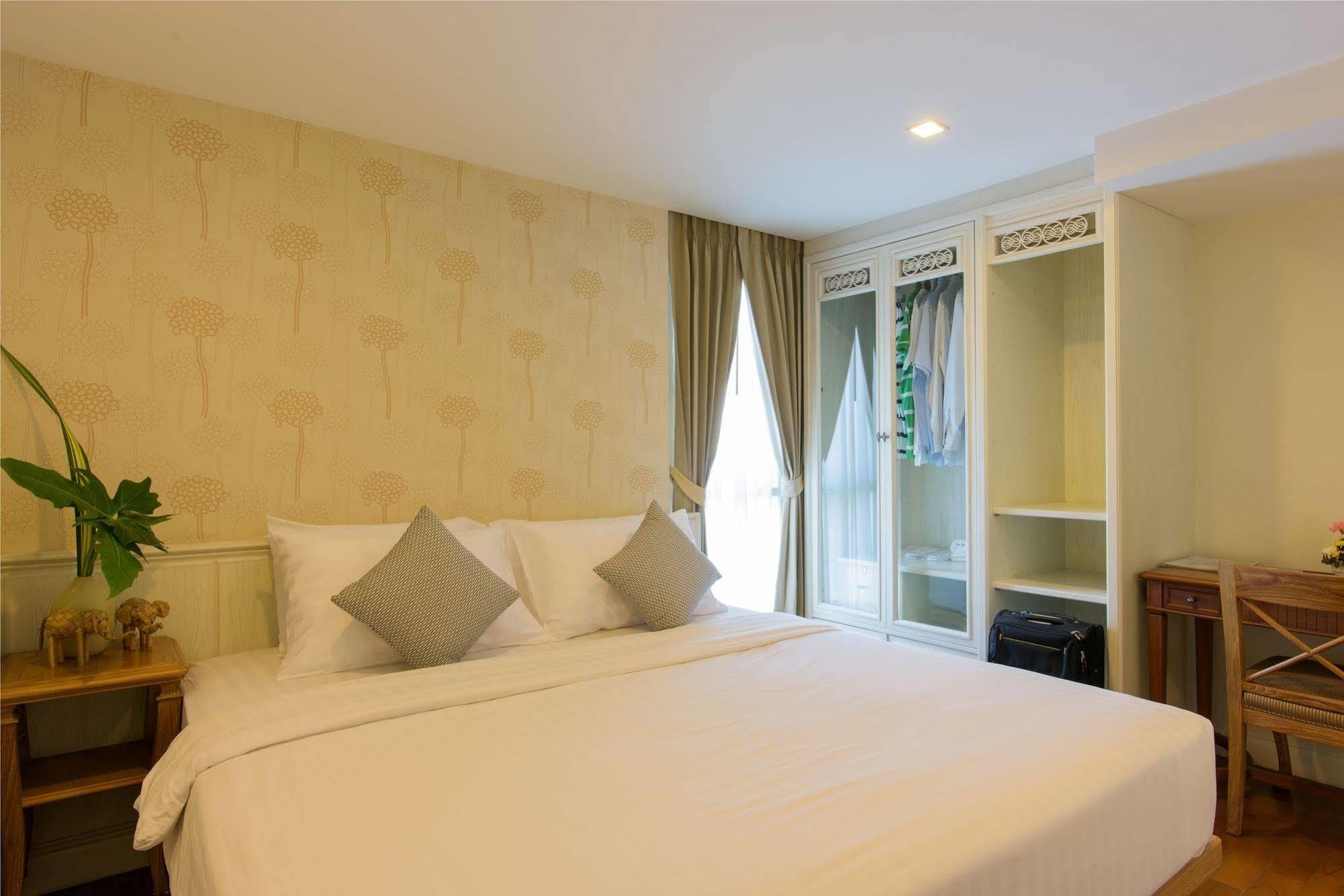 Aparthotel Sabai Sathorn Service
