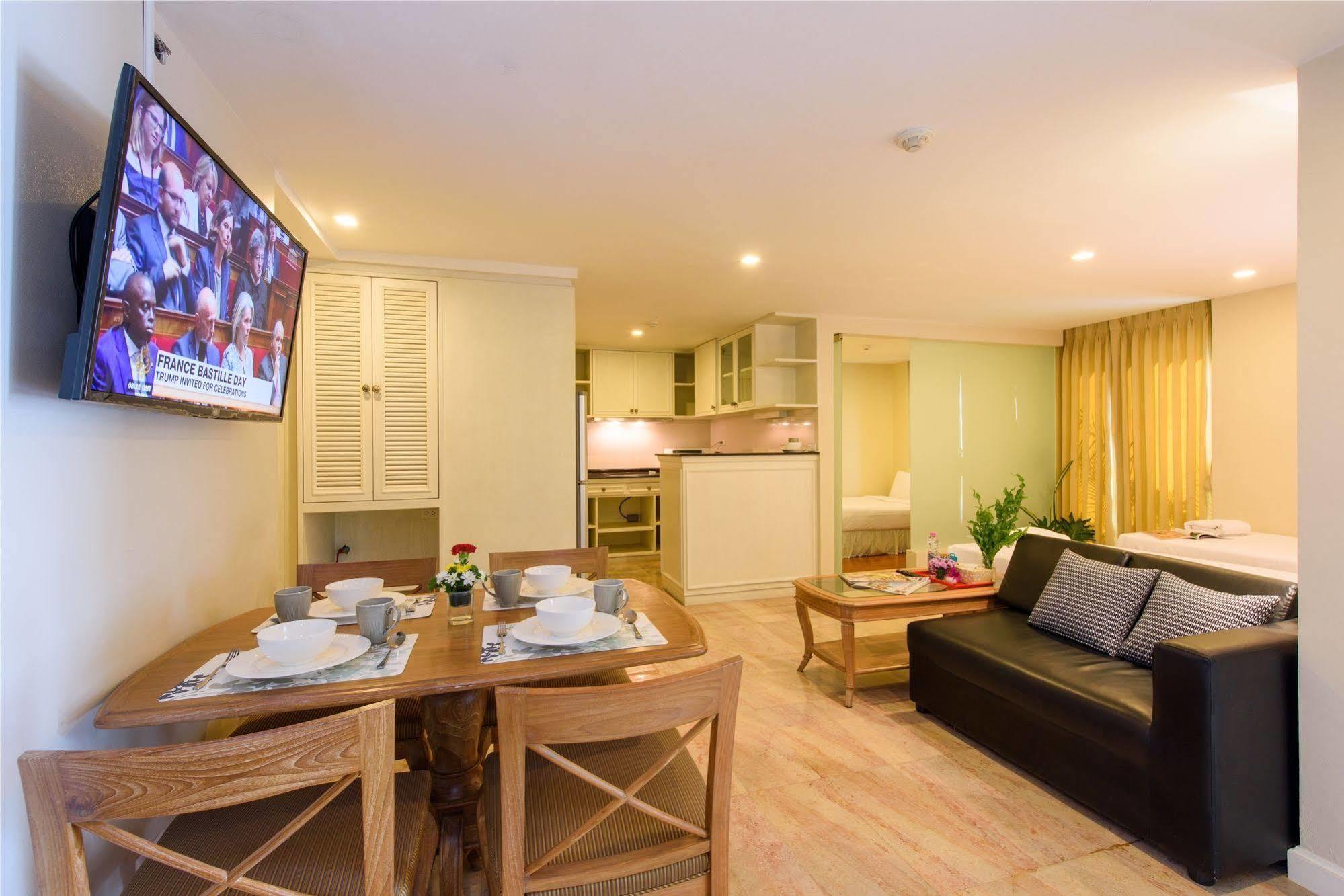 Sabai Sathorn Service Bangkok