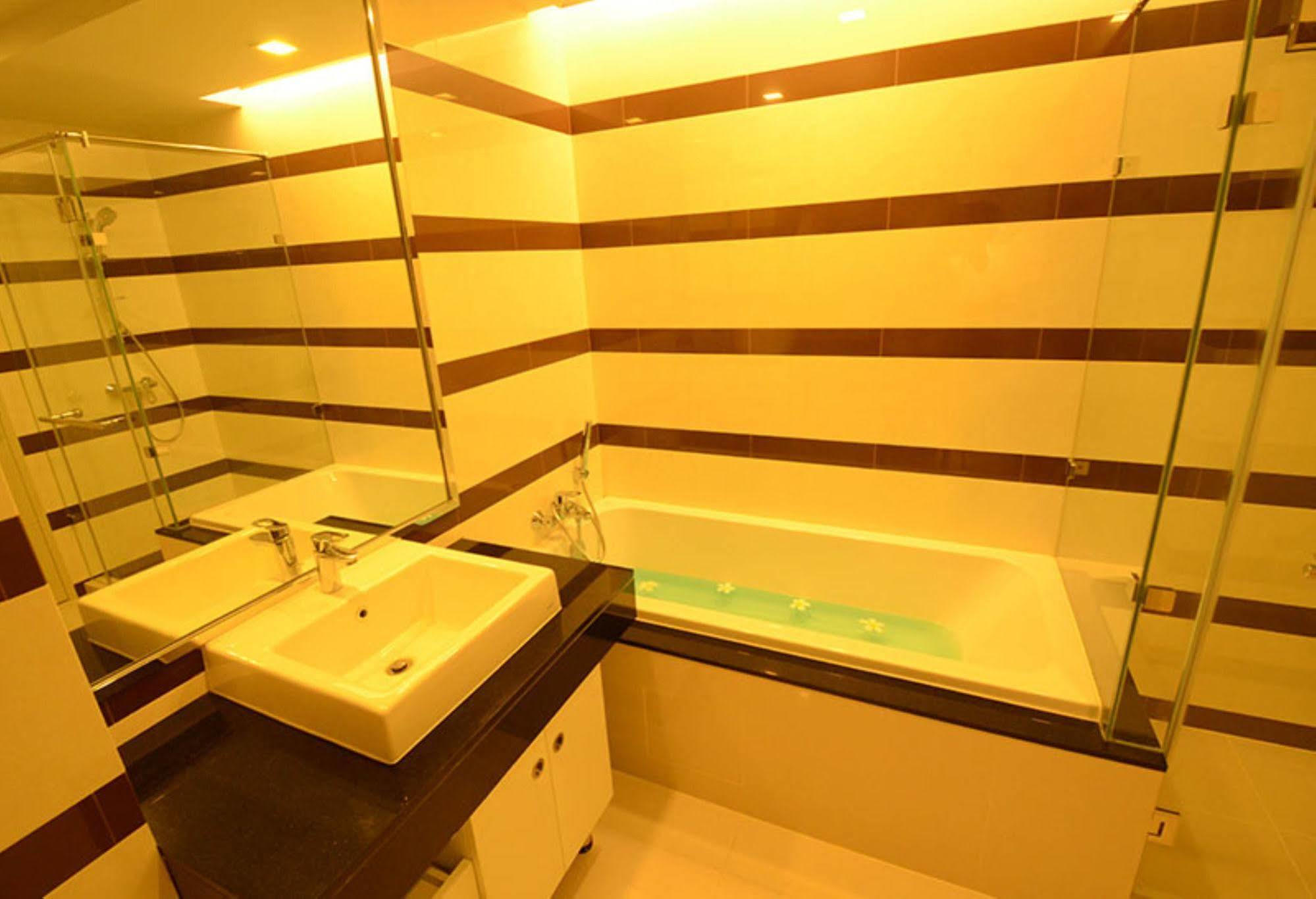 Beverly 33 By Aspira * Bangkok