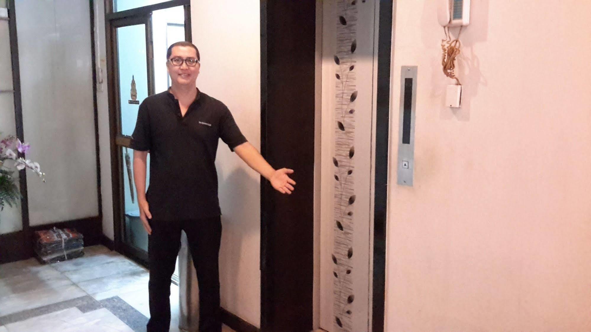 The Pavilion Place Hotel 3*