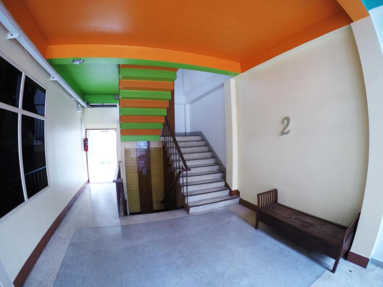 S2s Boutique Hotel 2*