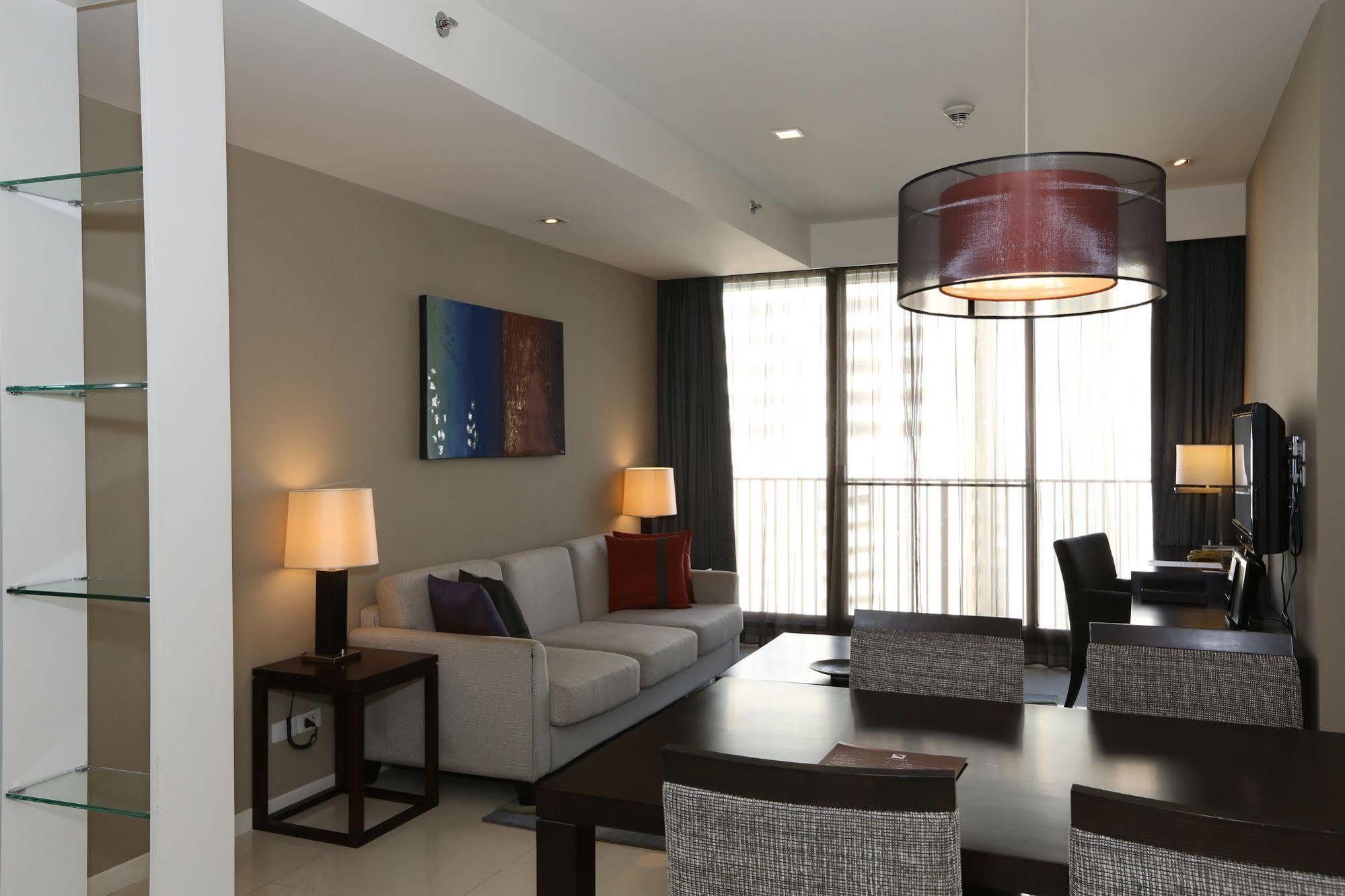 Bangna Pride & Hotel Bangkok