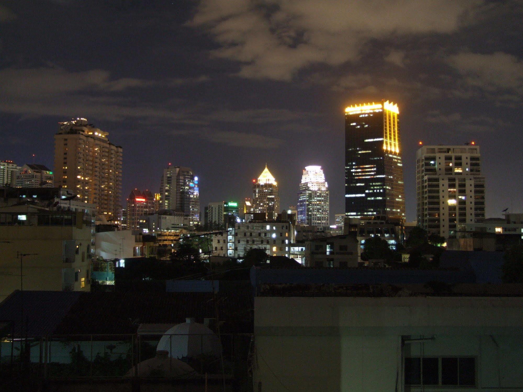 Khách sạn The Boss's Place Sathorn