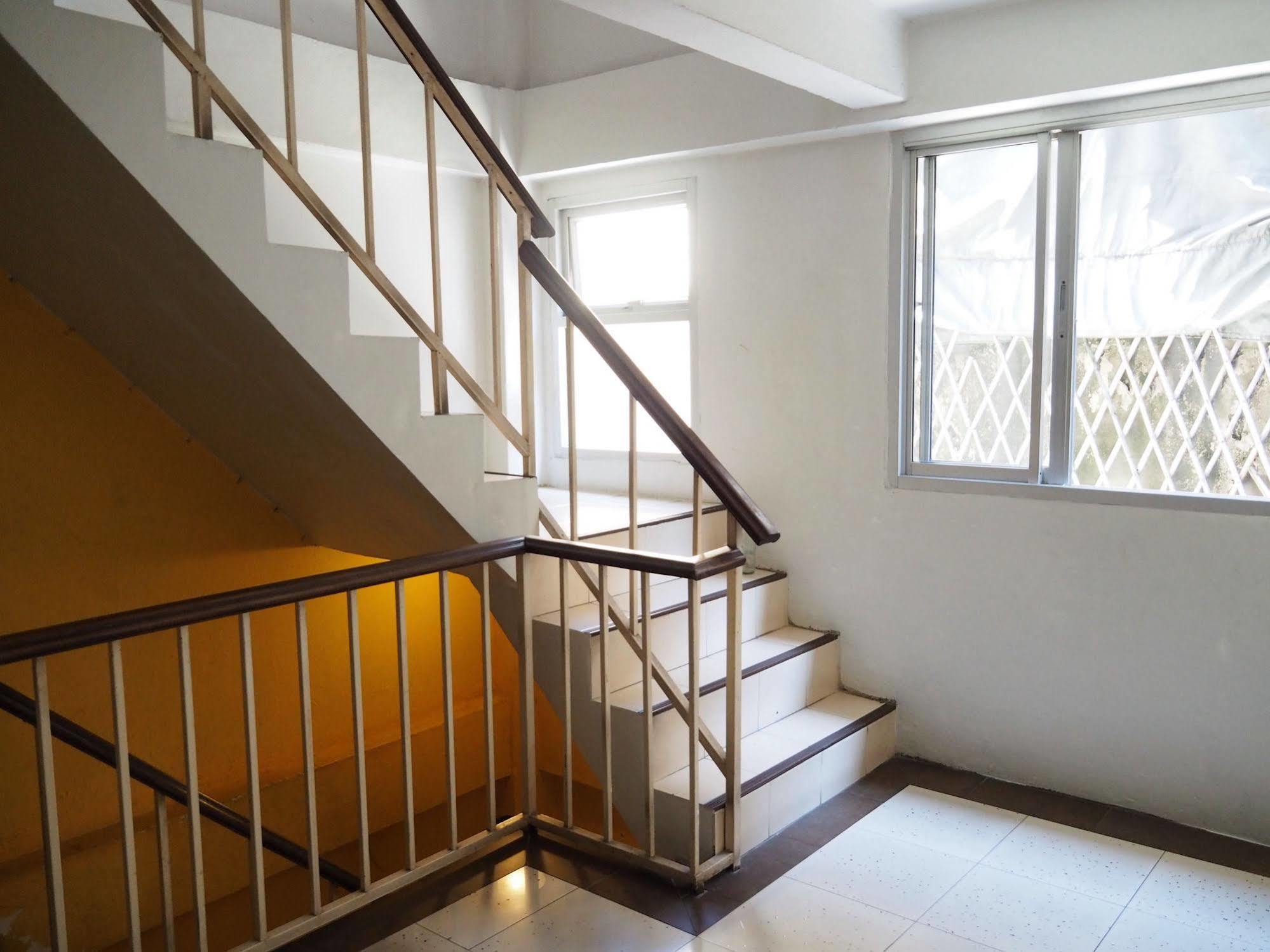 The Boss's Place Sathorn Khách sạn 3*