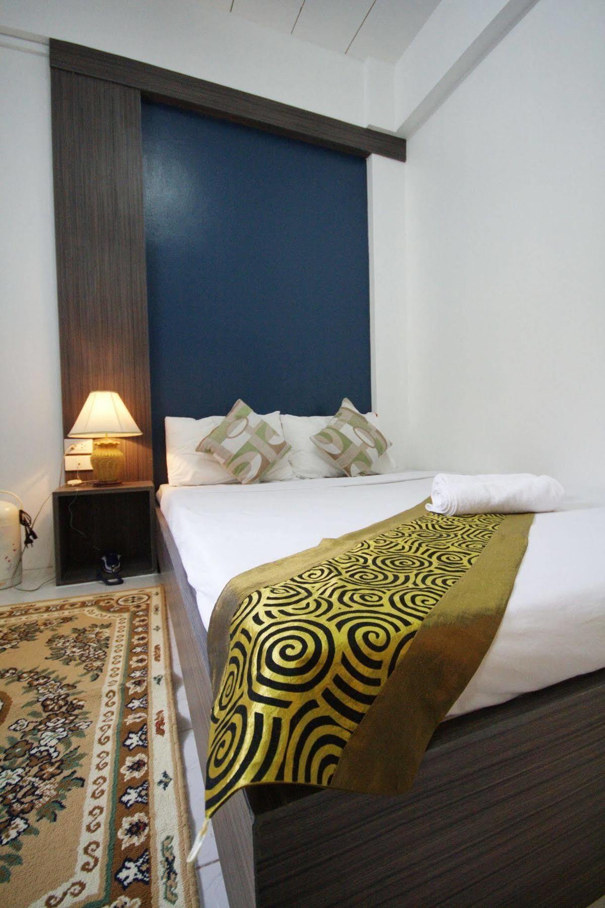 Riski Residencia Apartahotel Bangkok