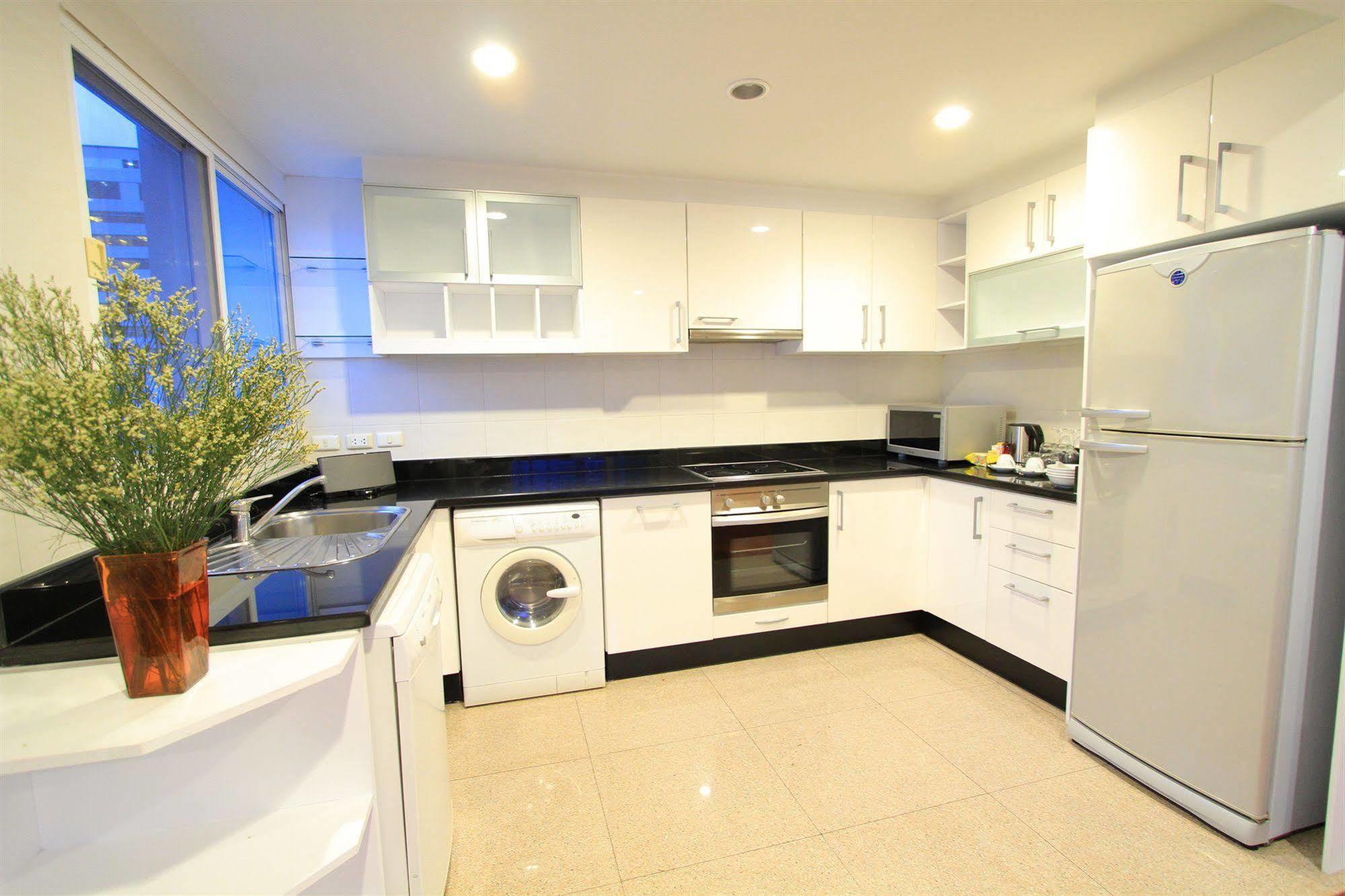 Gm Complex Apartment *