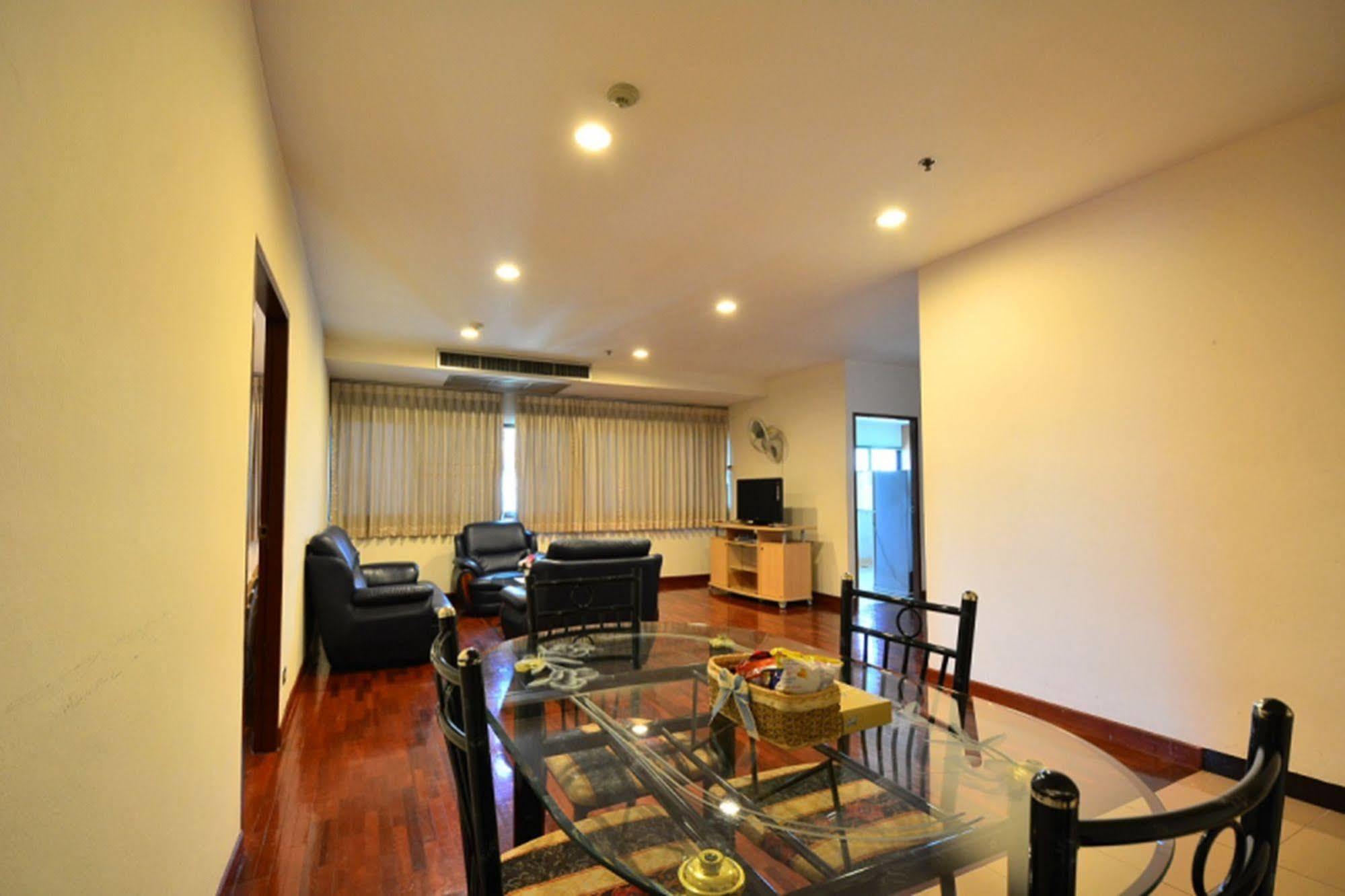 Piyavan Tower Serviced Apartment
