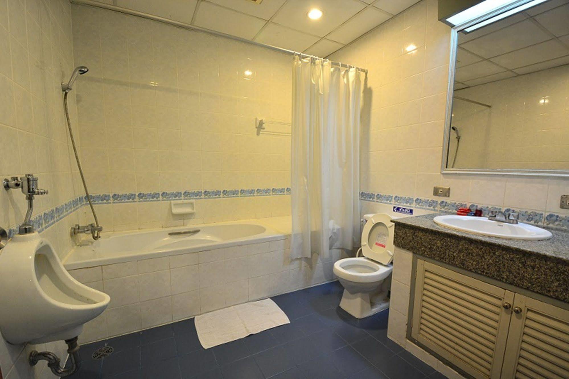 Apartment Piyavan Tower Serviced
