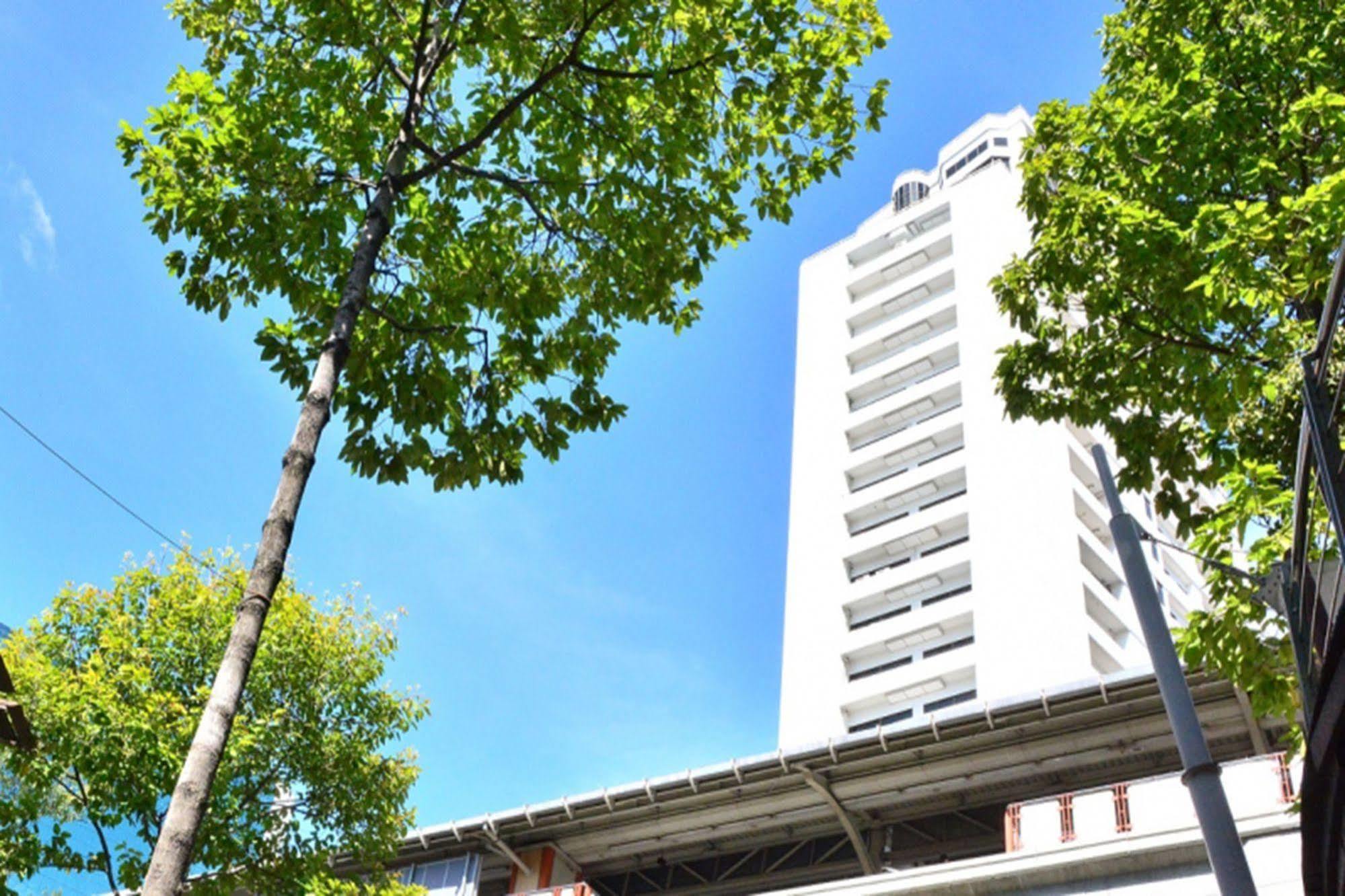 Apartment Piyavan Tower Serviced
