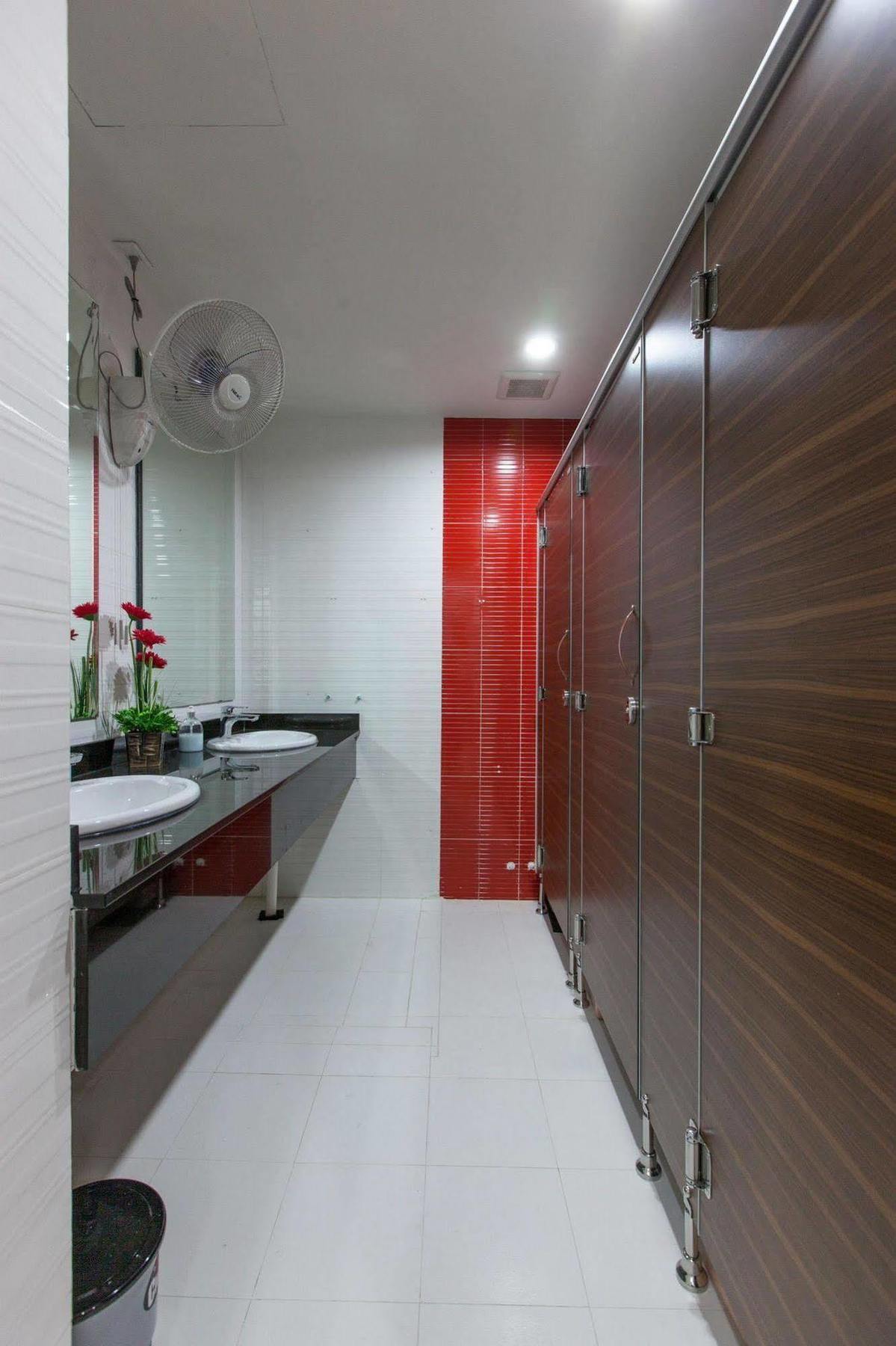 D-box Hostel Bangkok