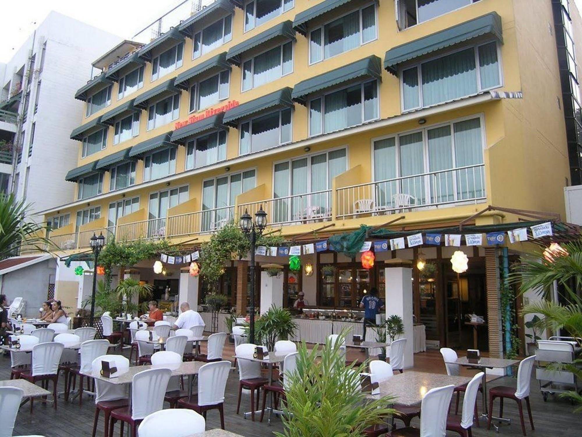 Hotel New Siam Riverside - Near Siriraj Hospital Banguecoque