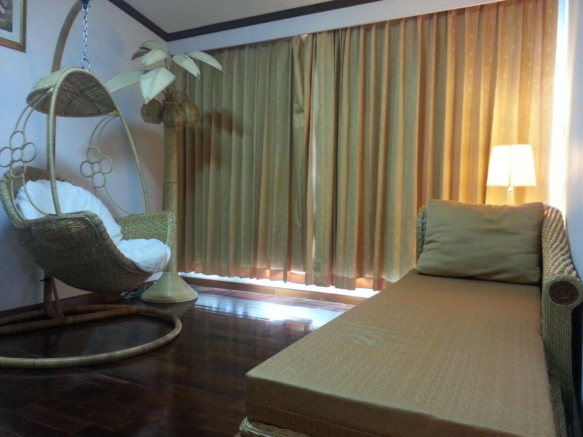 New Siam Riverside - Near Siriraj Hospital 3*