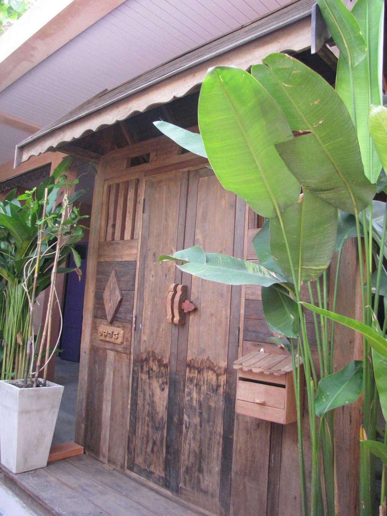 Bangluang House Hotel 2*
