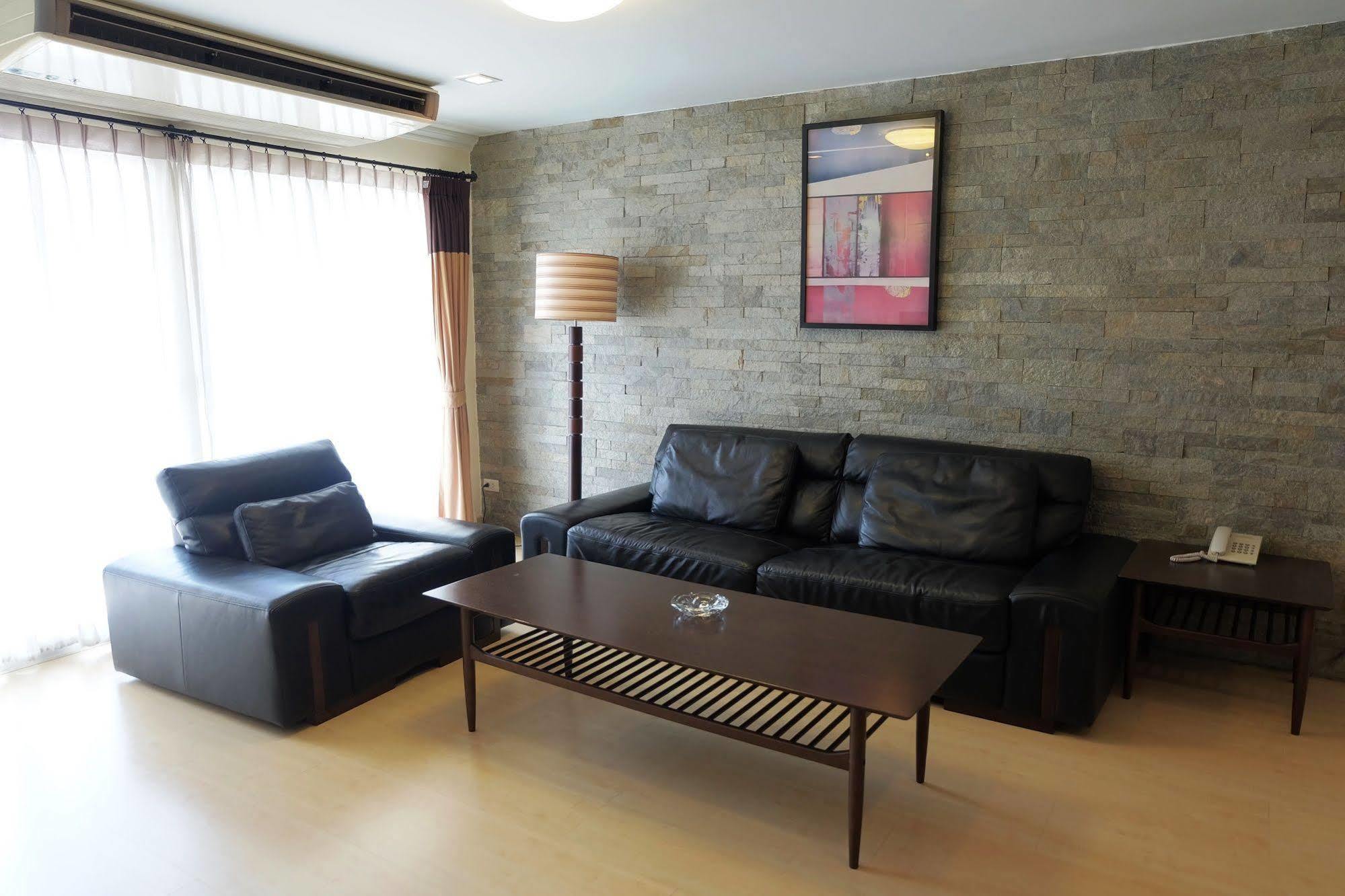 Cnc Heritage Aparthotel 4*