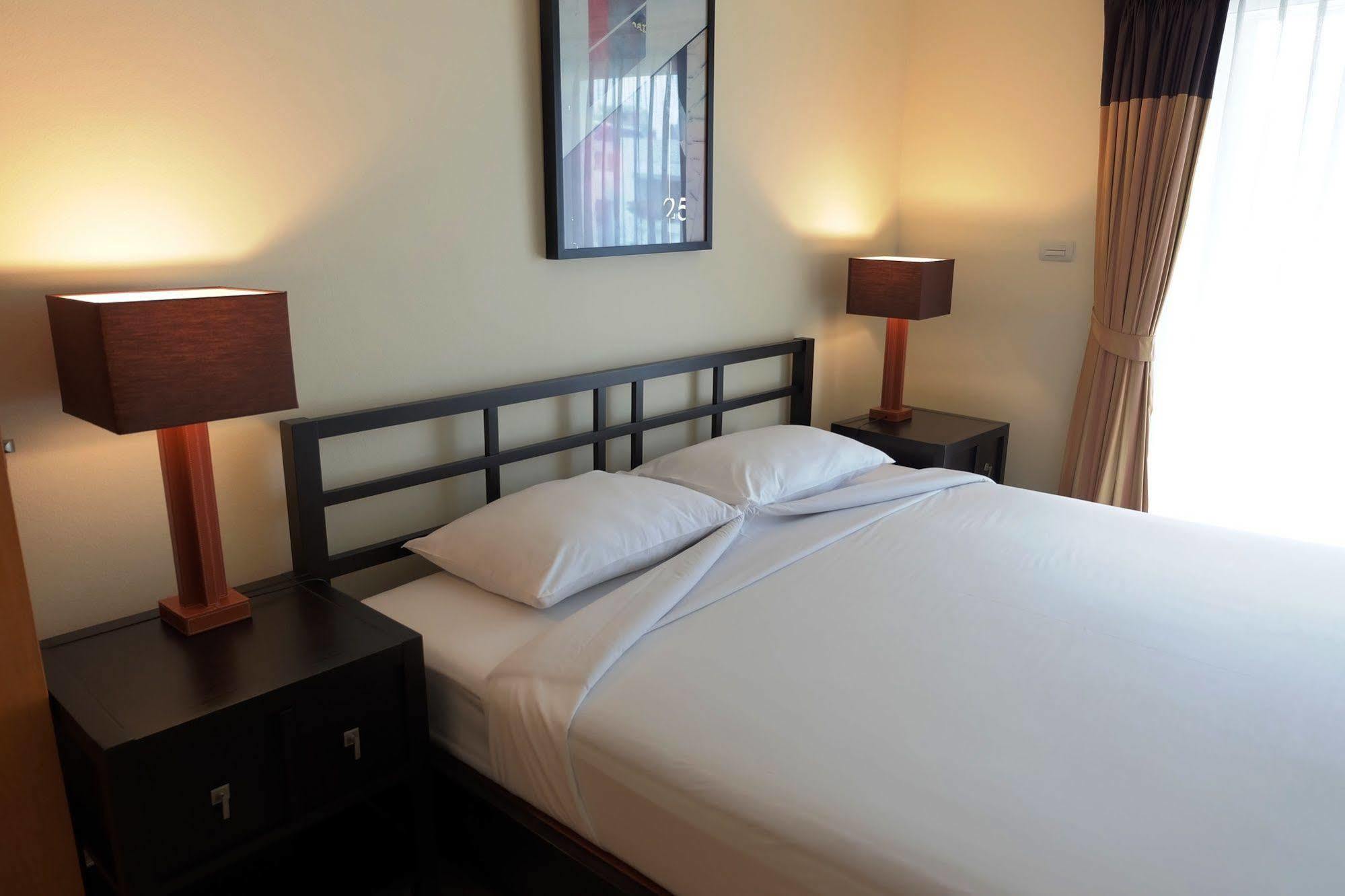 Aparthotel Cnc Heritage 4*
