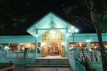 Hotel 13 Coins Bangna Bitec 3*