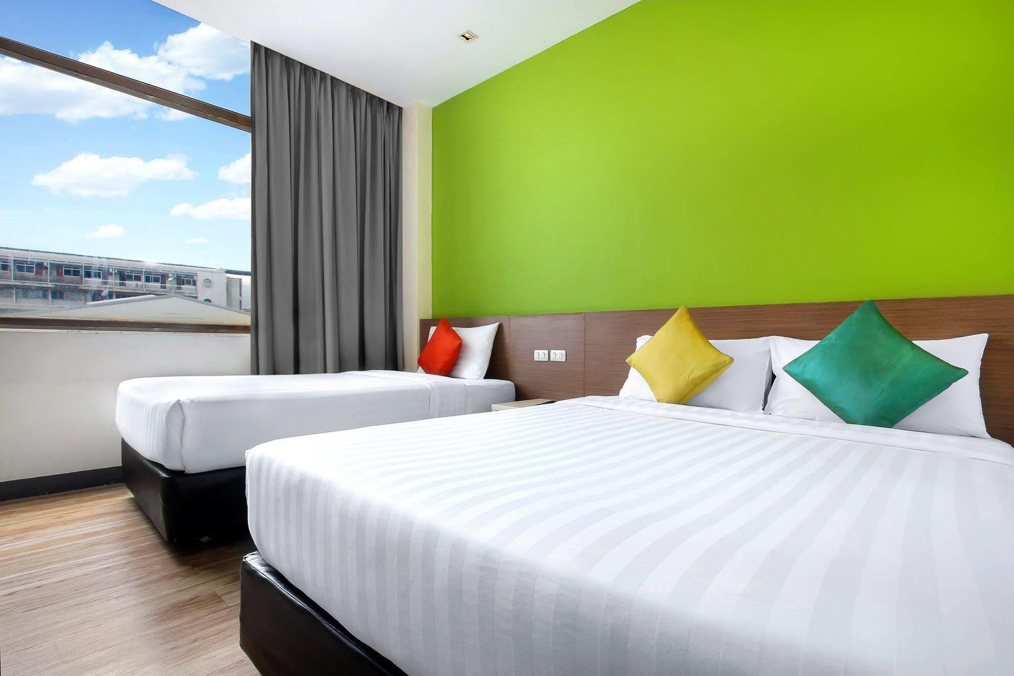 D Varee Xpress Makkasan Hotel