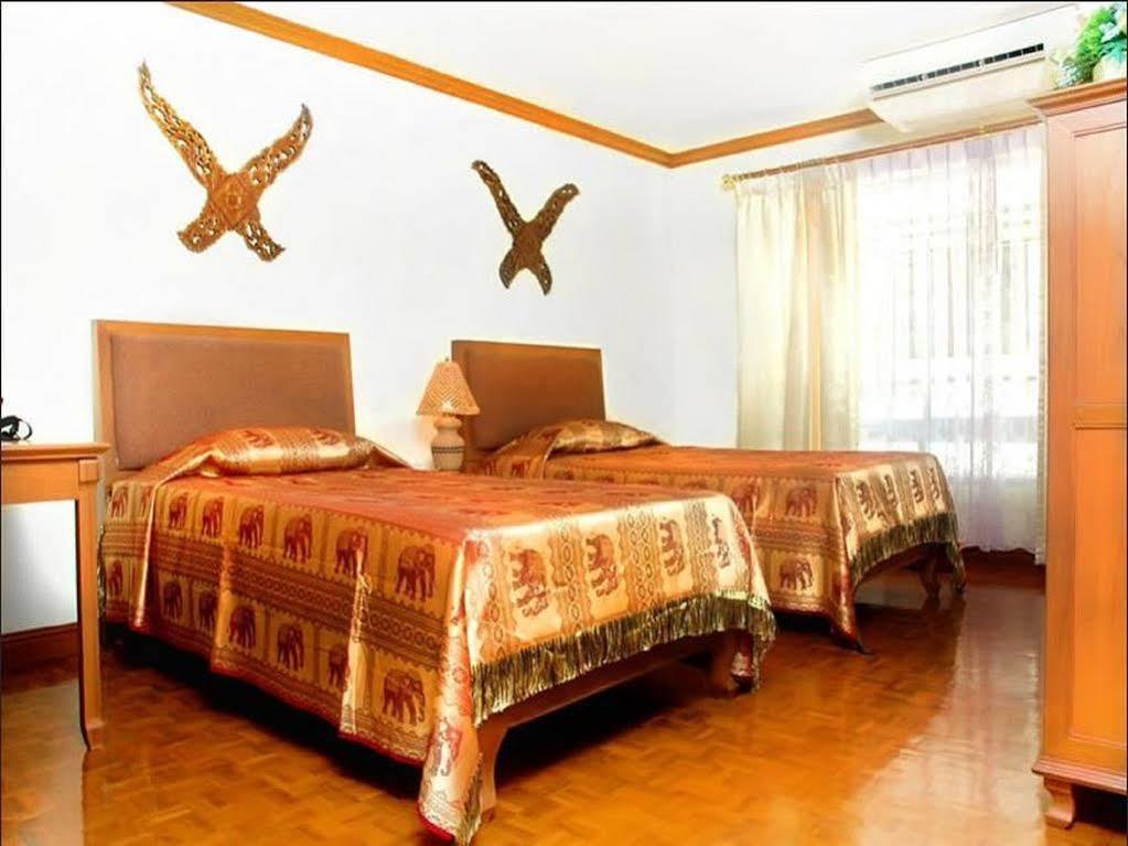 Khách sạn Royal Ivory Sukhumvit Nana