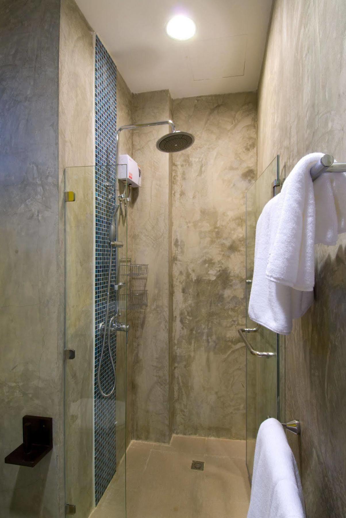 T Series Place Serviced Aparthotel Bangkok