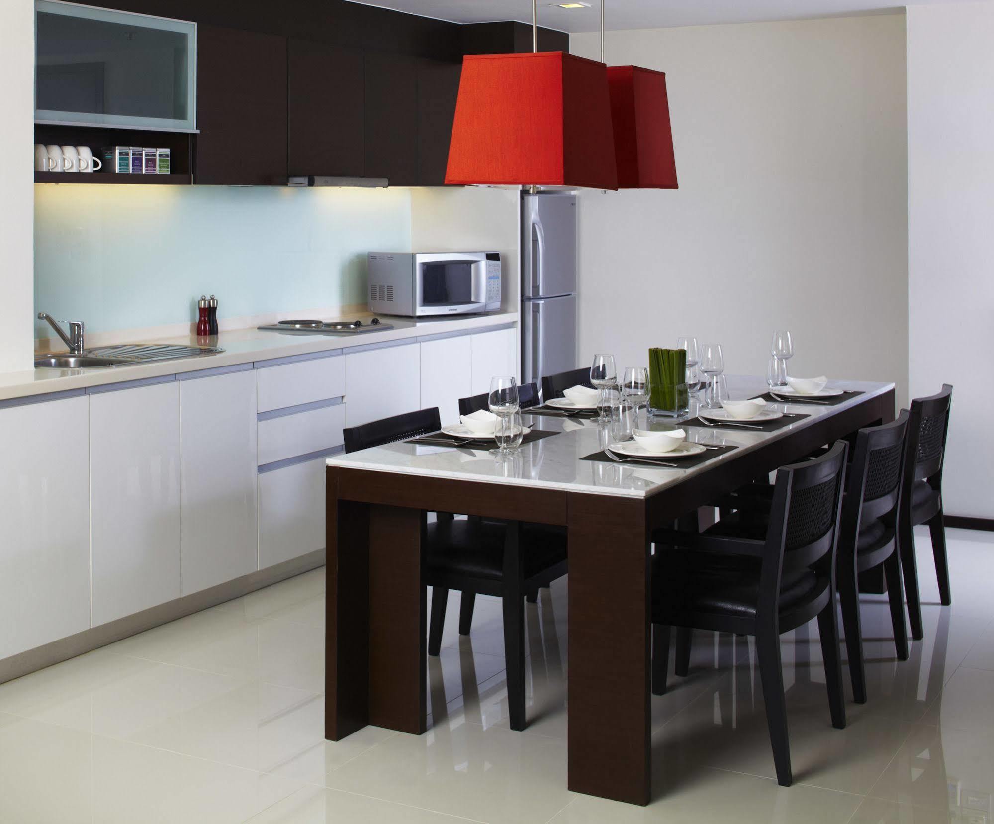 Oaks Sathorn Bangkok