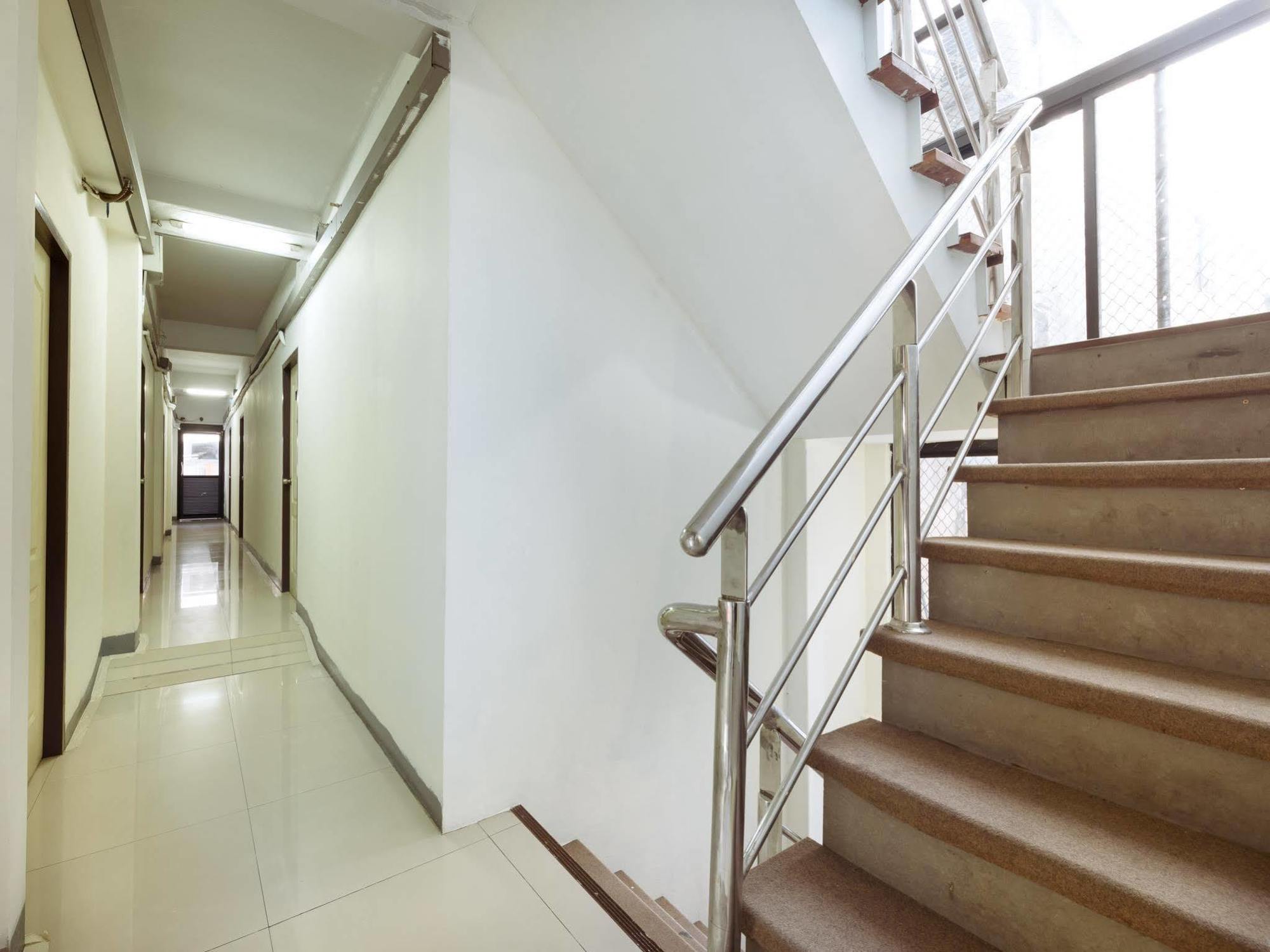 Hotel Nine Place Sukhumvit 40 Banguecoque