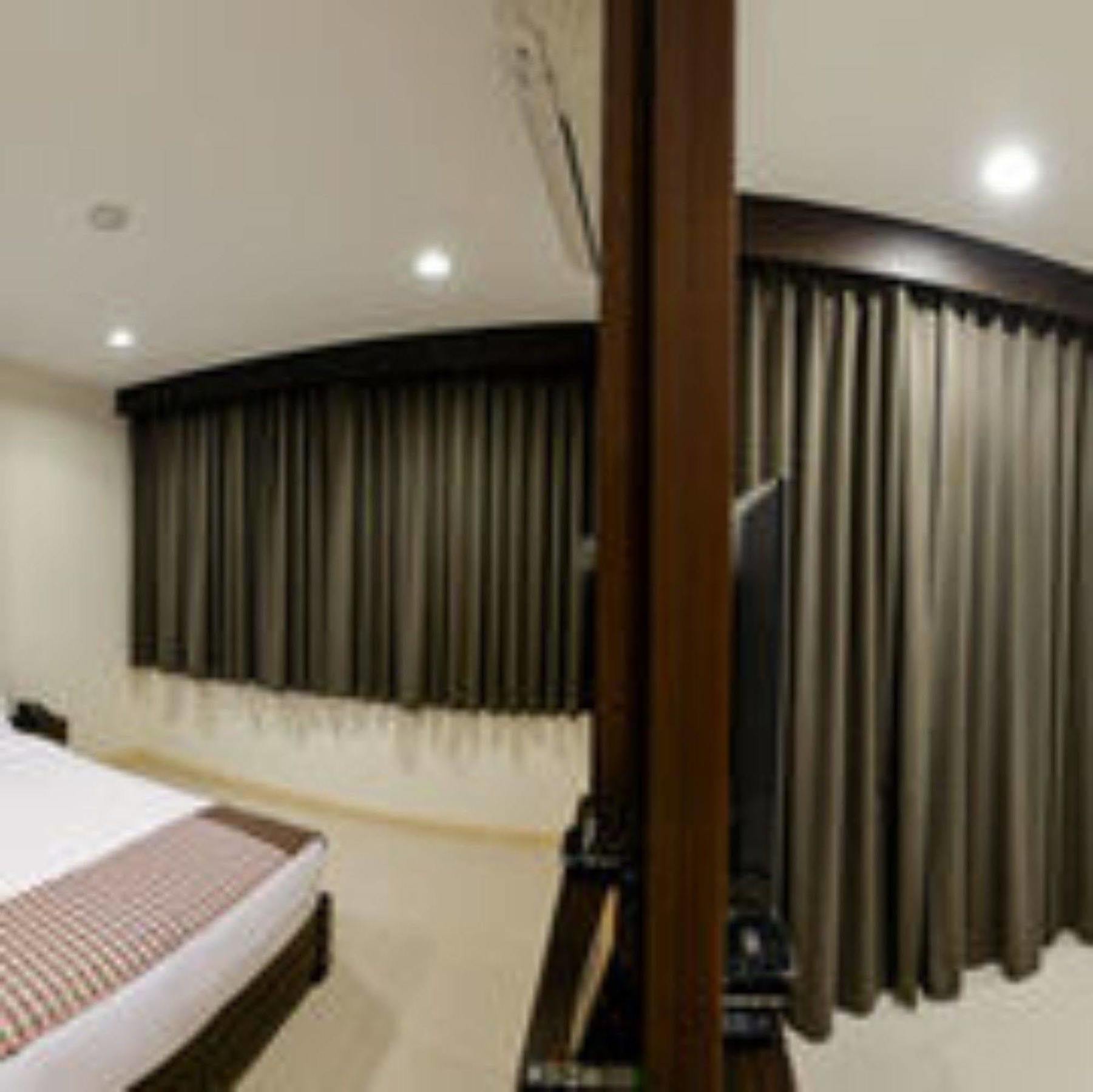 The Pad Silom Serviced *