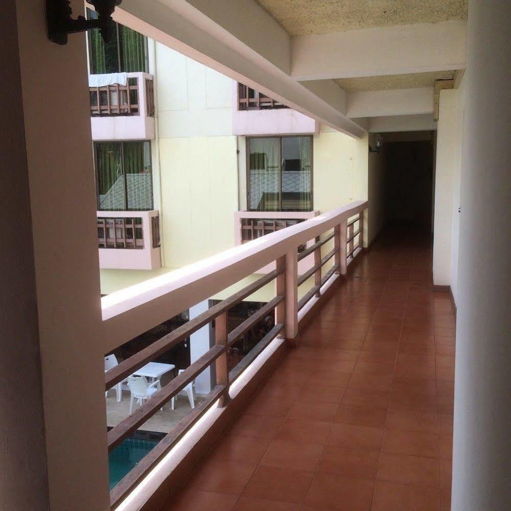 Mango Lagoon Place