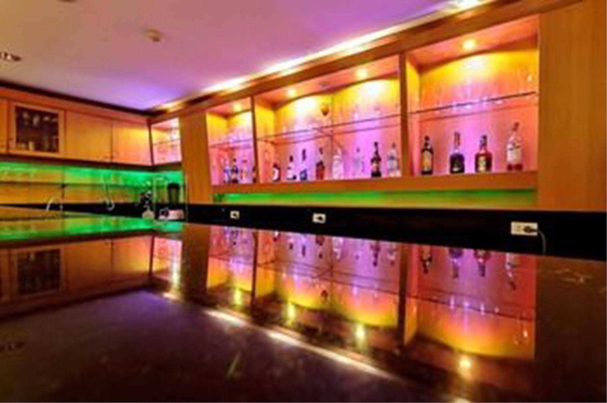Hotel Bossotel