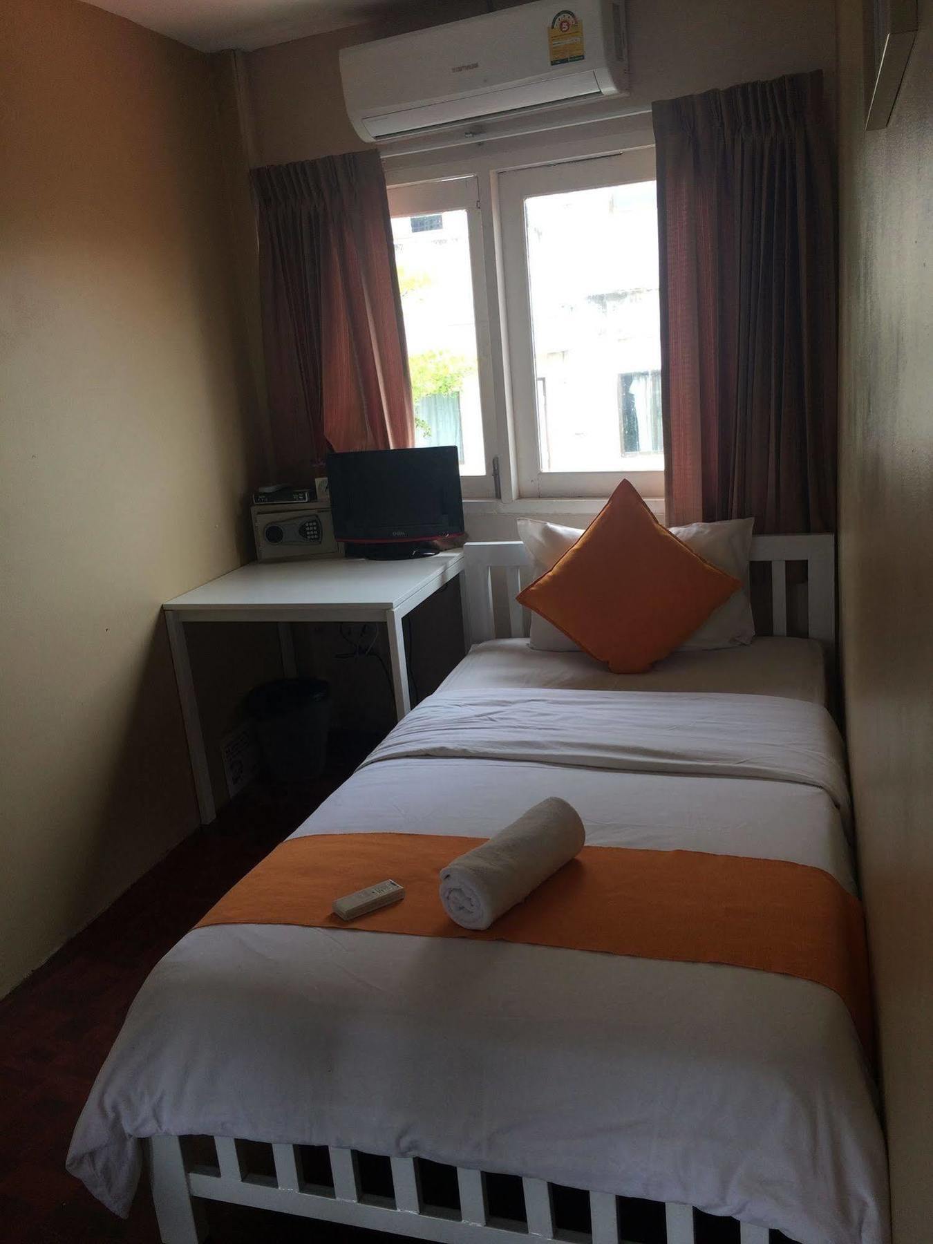 Vx The Fifty Auberge de jeunesse