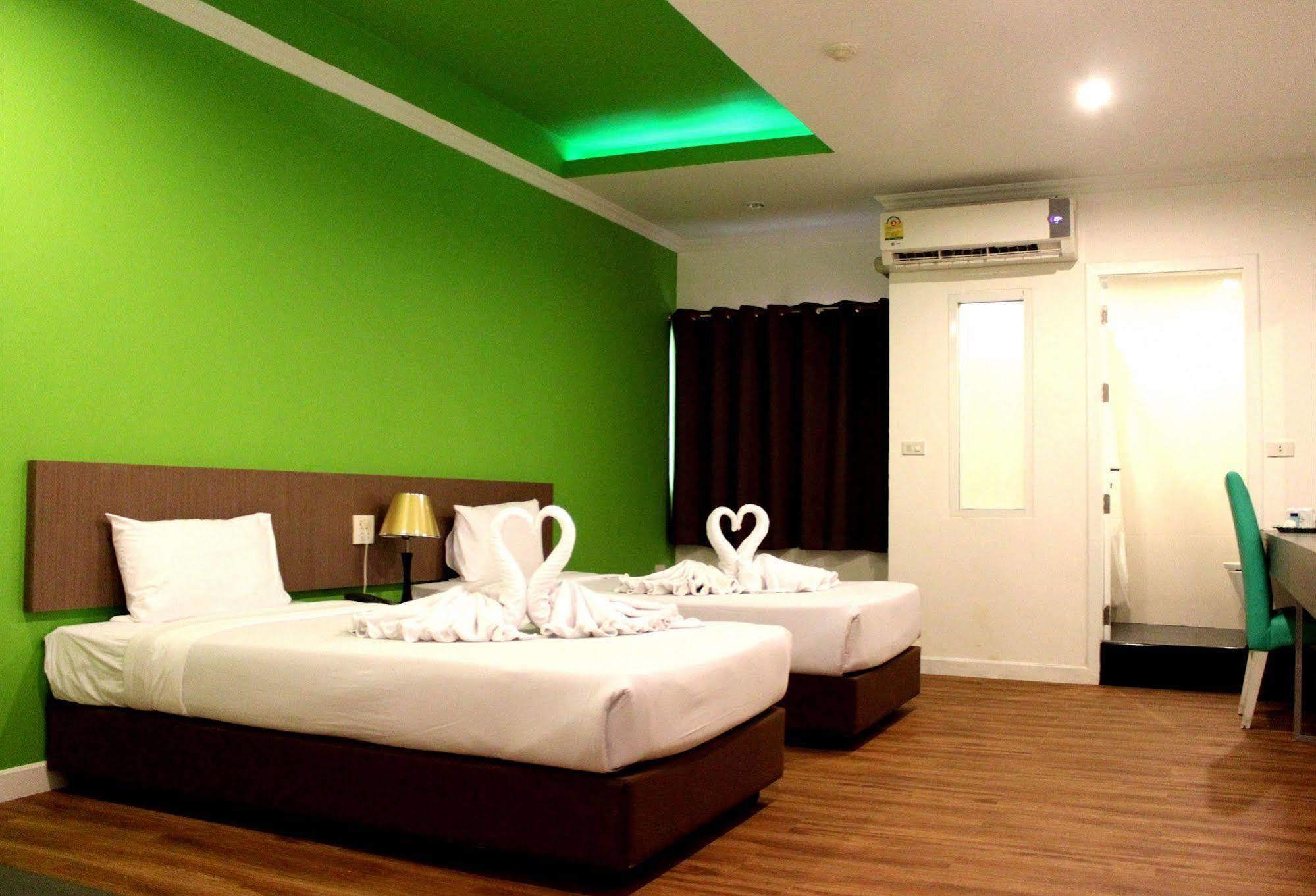 Hotel Metro Pratunam 3*
