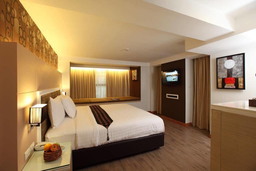 Hotel Prestige Nana Banguecoque