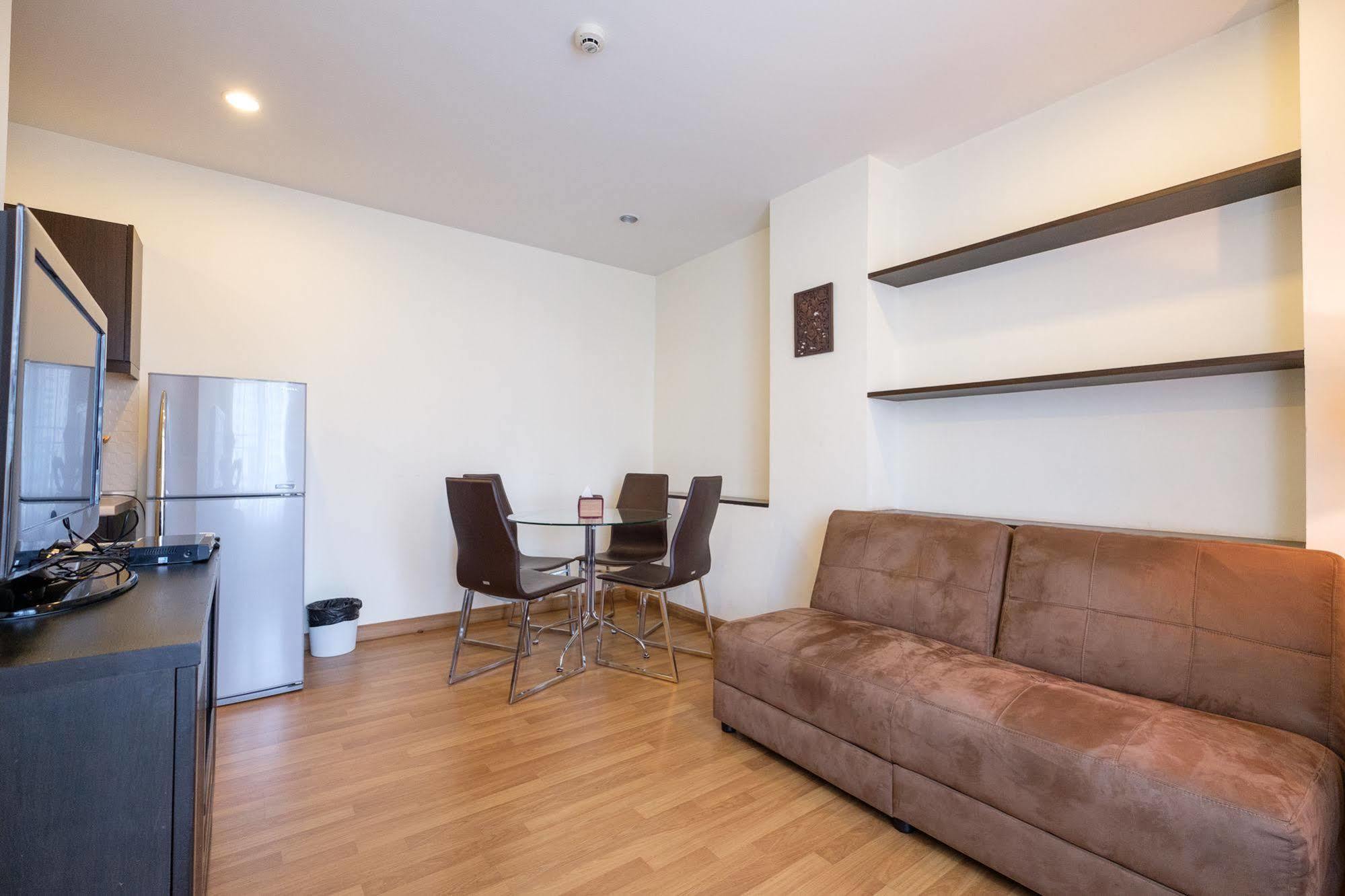 Chadvara Place Appartamento
