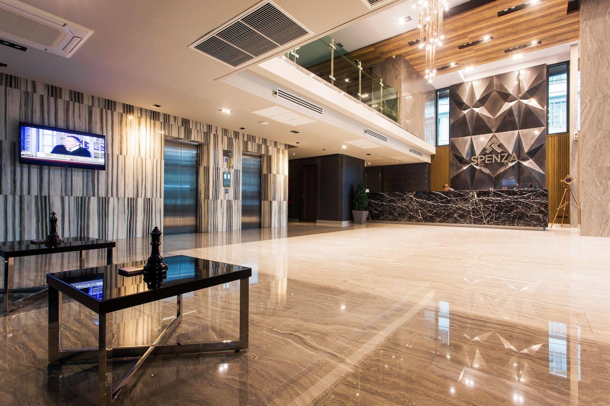 Spenza Hotel 3*