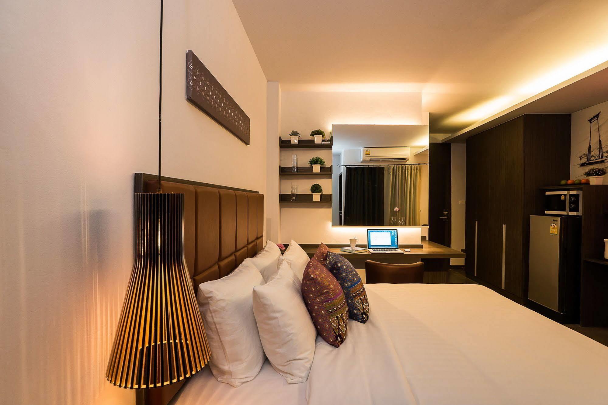 Hotel Aim House No Parking Bangkok