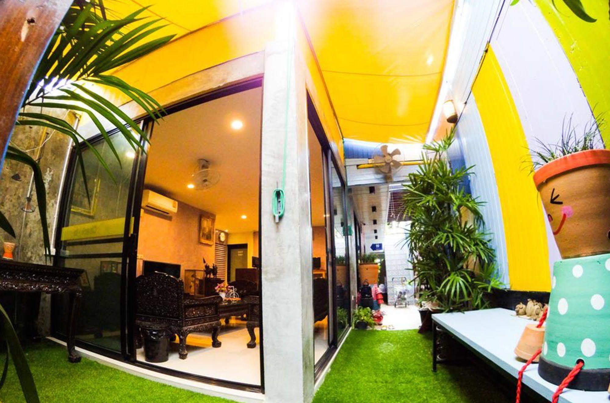 Check-in My Hostal