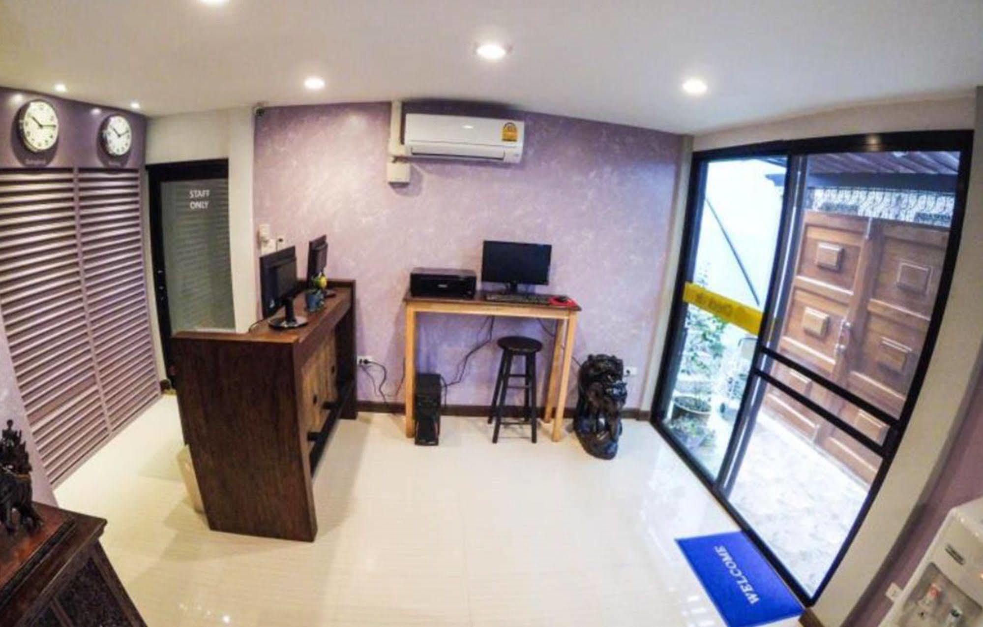 Check-in My Hostal *