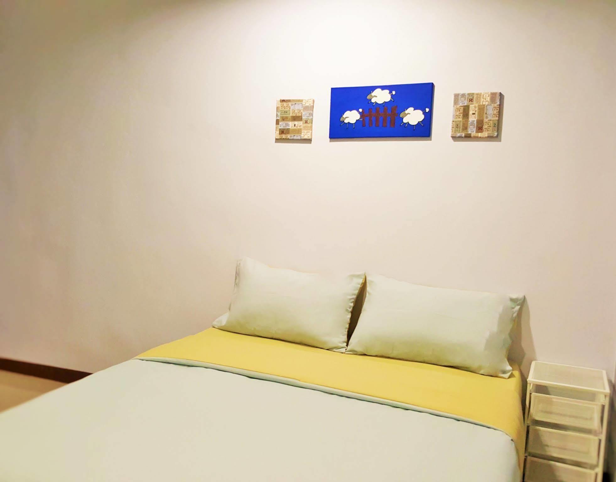 Wanderlust Nhà trọ