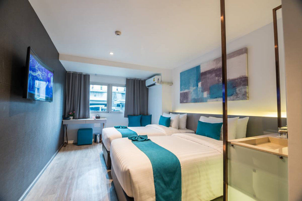 Sora Silom Hotel 4*