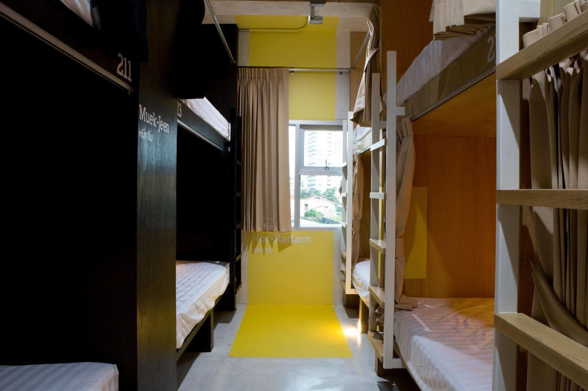 Hostel Bob บ็อบโฮสเทล Bangkok