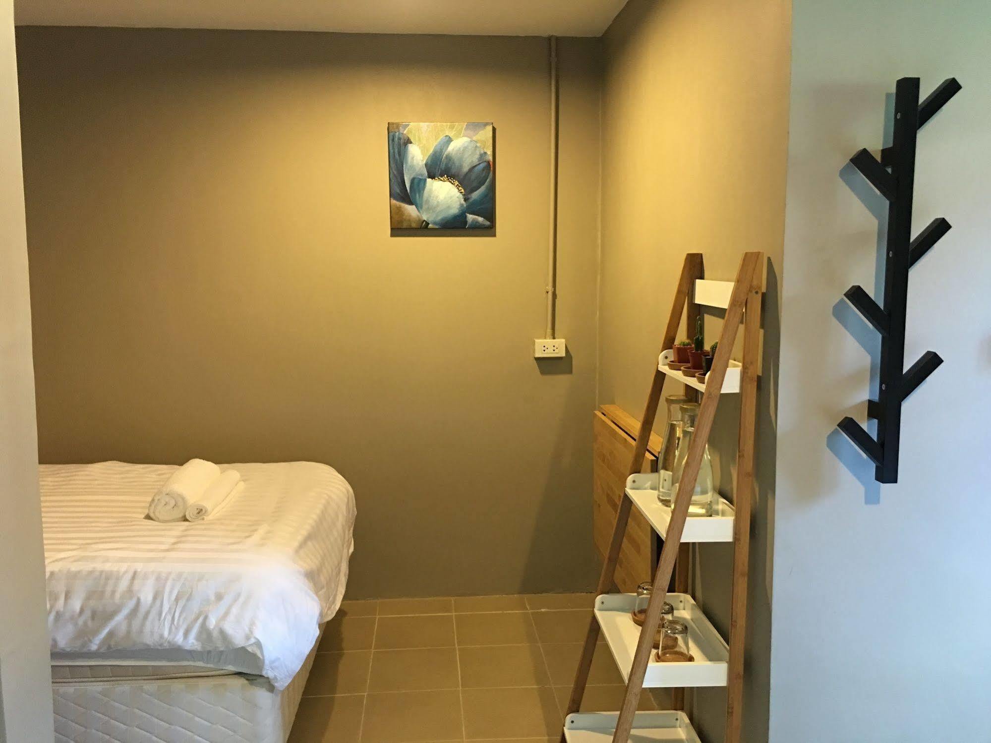 Wanmai Herb Garden Bed & Breakfast Bangkok