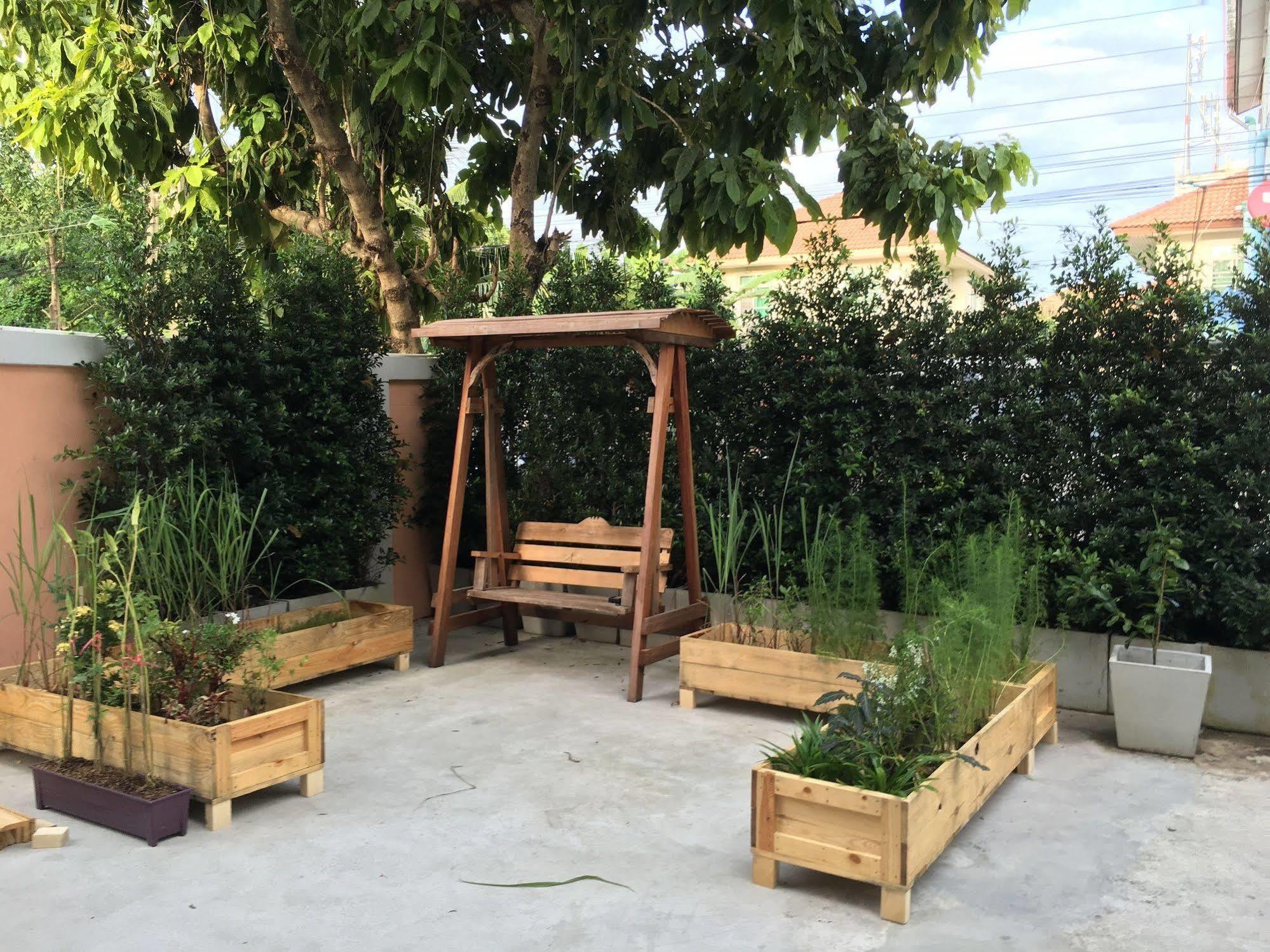 Wanmai Herb Garden Bed & Breakfast