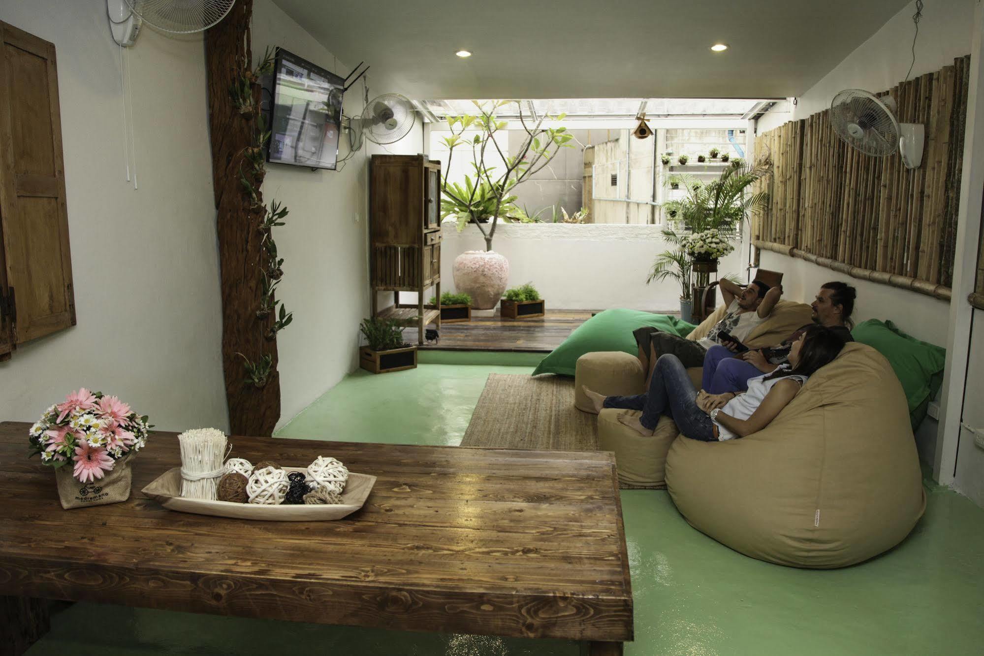 Coop Hostel Bangkok