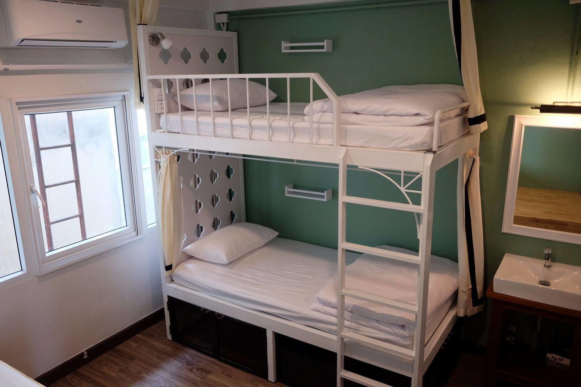 Hostel The Quarter Ratchathewi *