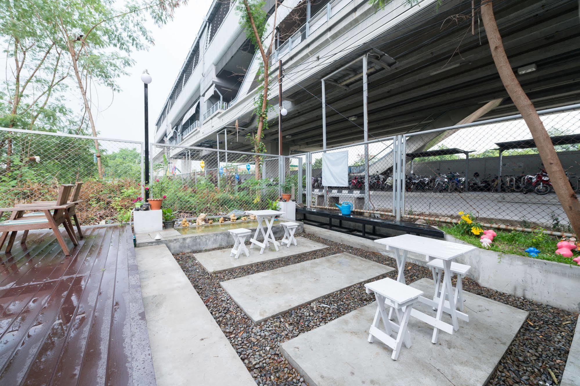 Nty Near Suvarnabhumi Airport Hostel