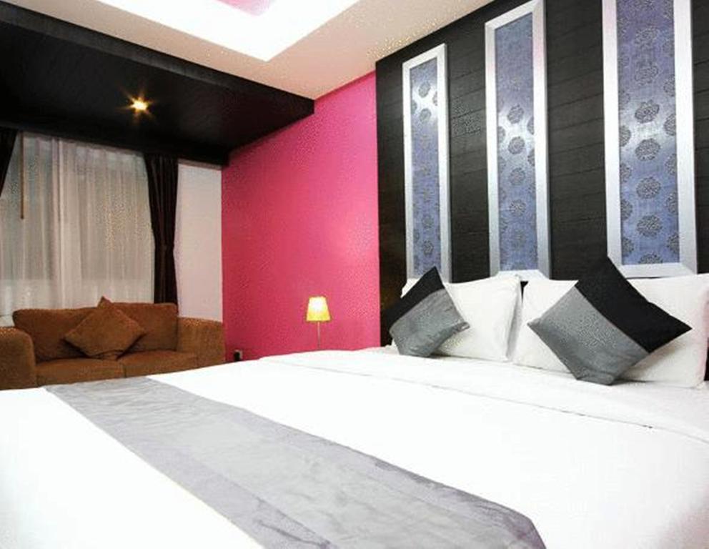 Oasis Khách sạn 3*