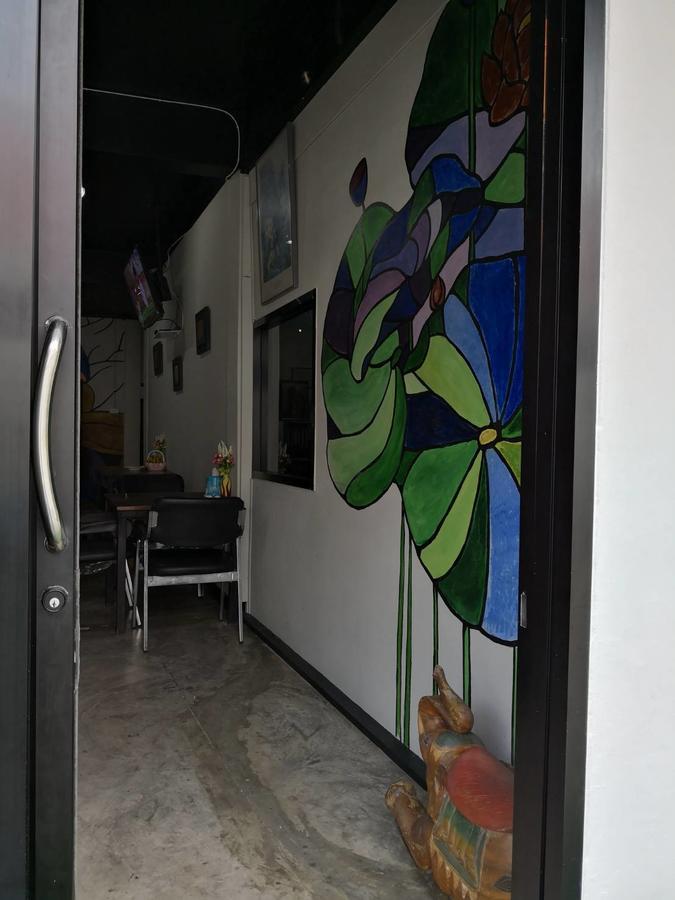 Feel Like & Cafe Bed & Breakfast Bangkok