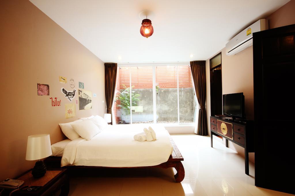 Feung Nakorn Balcony Rooms&cafe Hotel 3*