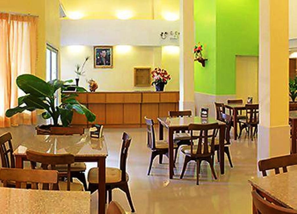 Khách sạn Cozy