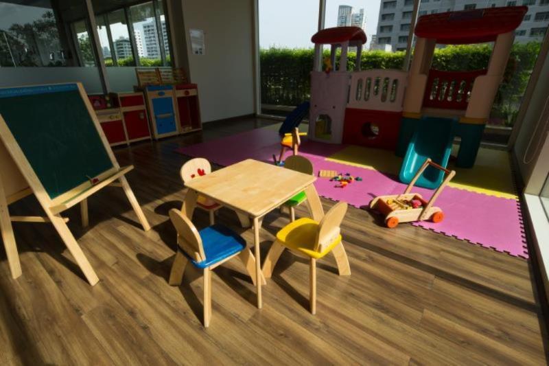 Ariva Ivy Servizio Thonglor Aparthotel 4*