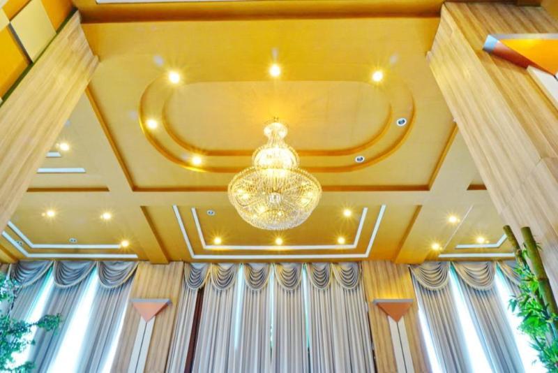 Bay Srinakarin Hotel Bangkok